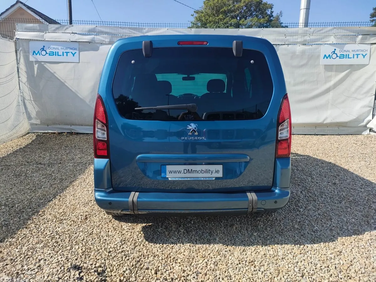 Peugeot Partner Tepee MPV, Diesel, 2017, Blue