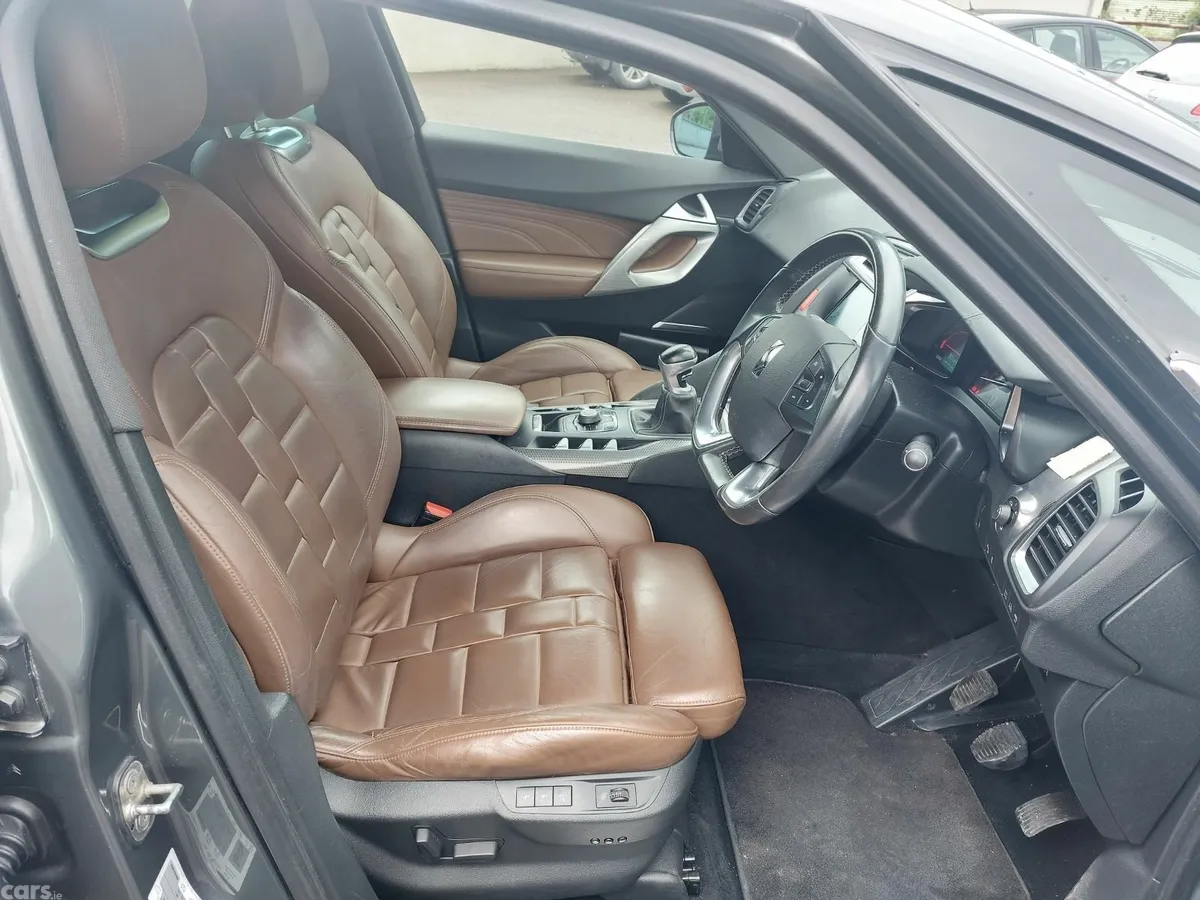 Citroen DS 5 MPV, Diesel, 2012, Grey