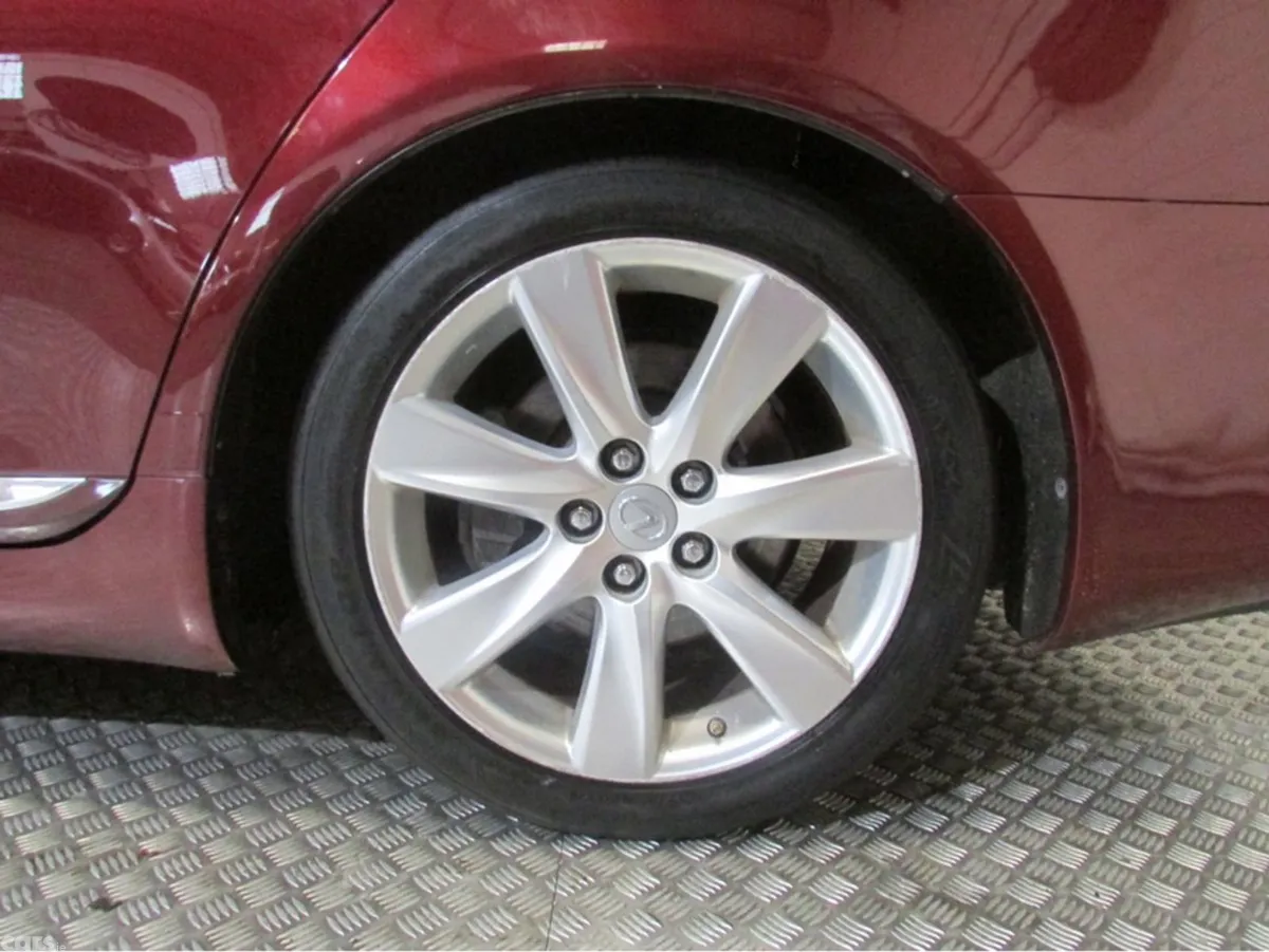 Lexus LS Saloon, Petrol Hybrid, 2008, Red