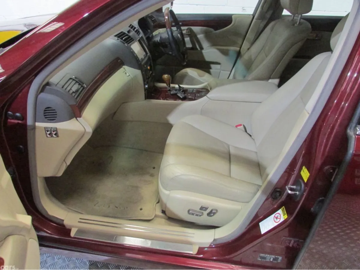 Lexus LS Saloon, Petrol Hybrid, 2008, Red