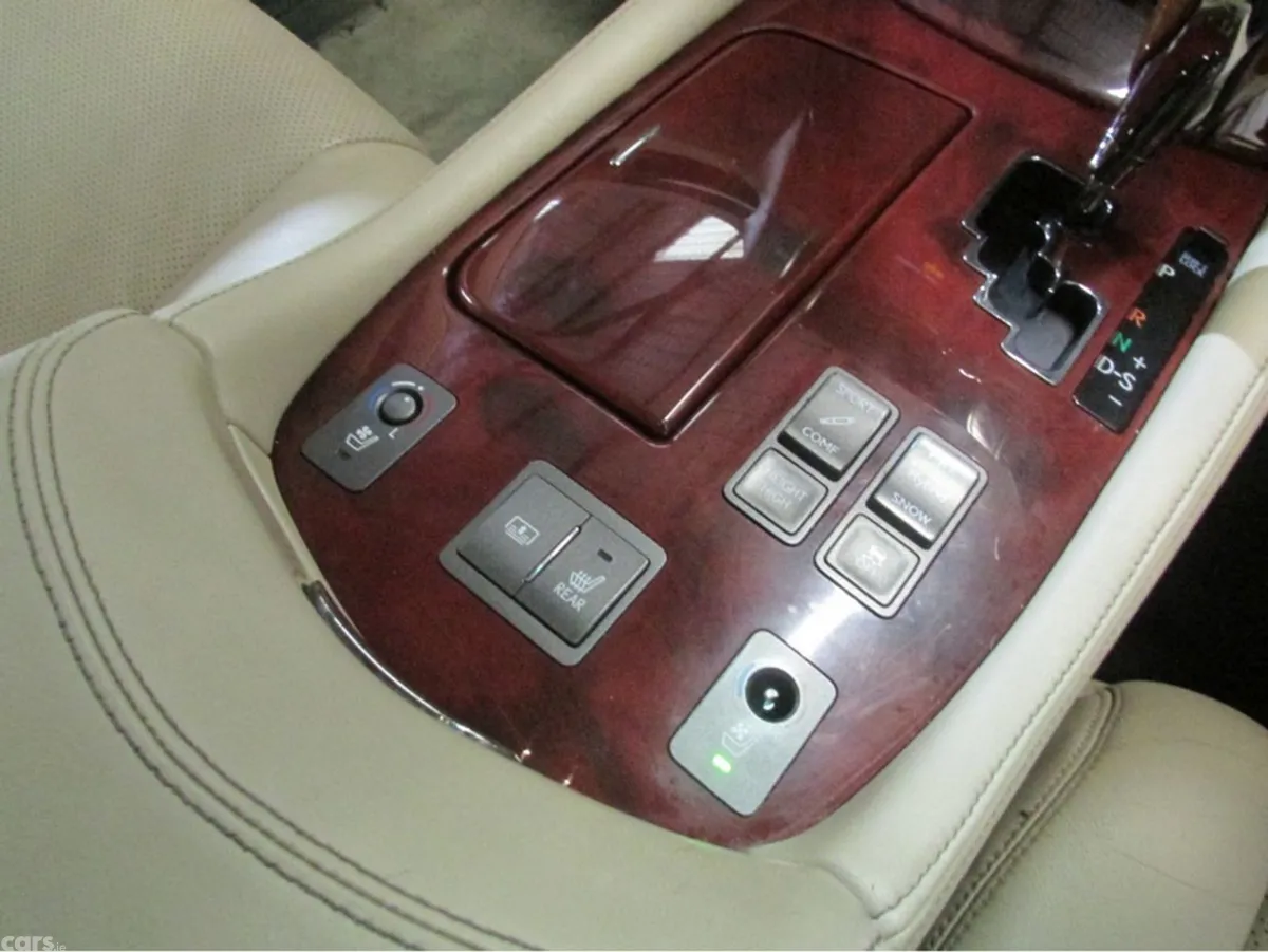 Lexus LS Saloon, Petrol Hybrid, 2008, Red