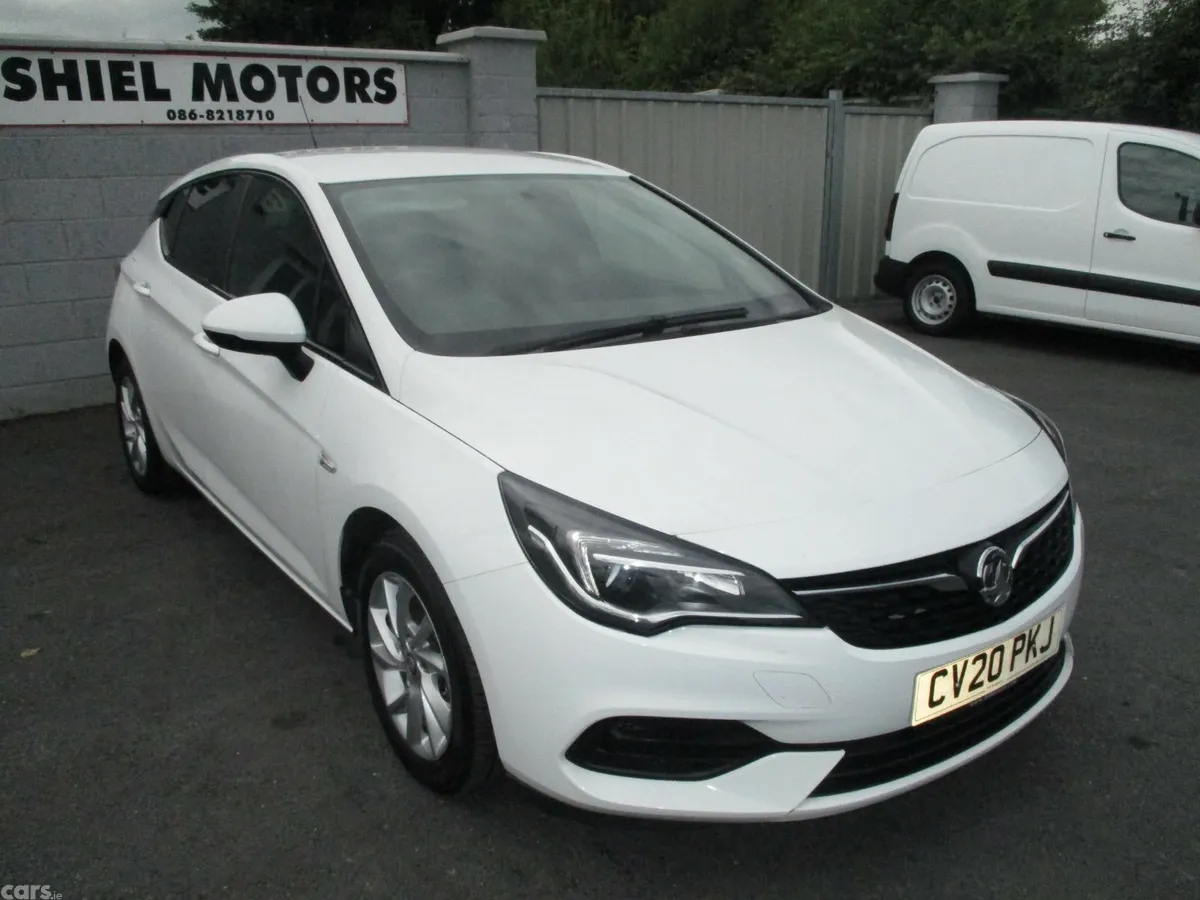 Opel Astra Hatchback, Petrol, 2020, White