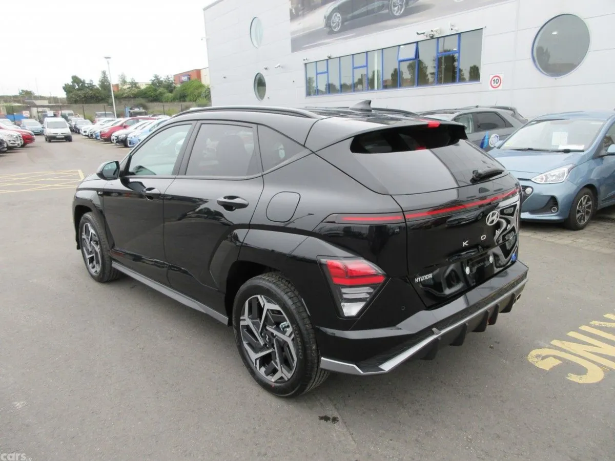 Hyundai KONA Hatchback, Petrol, 2025, Black