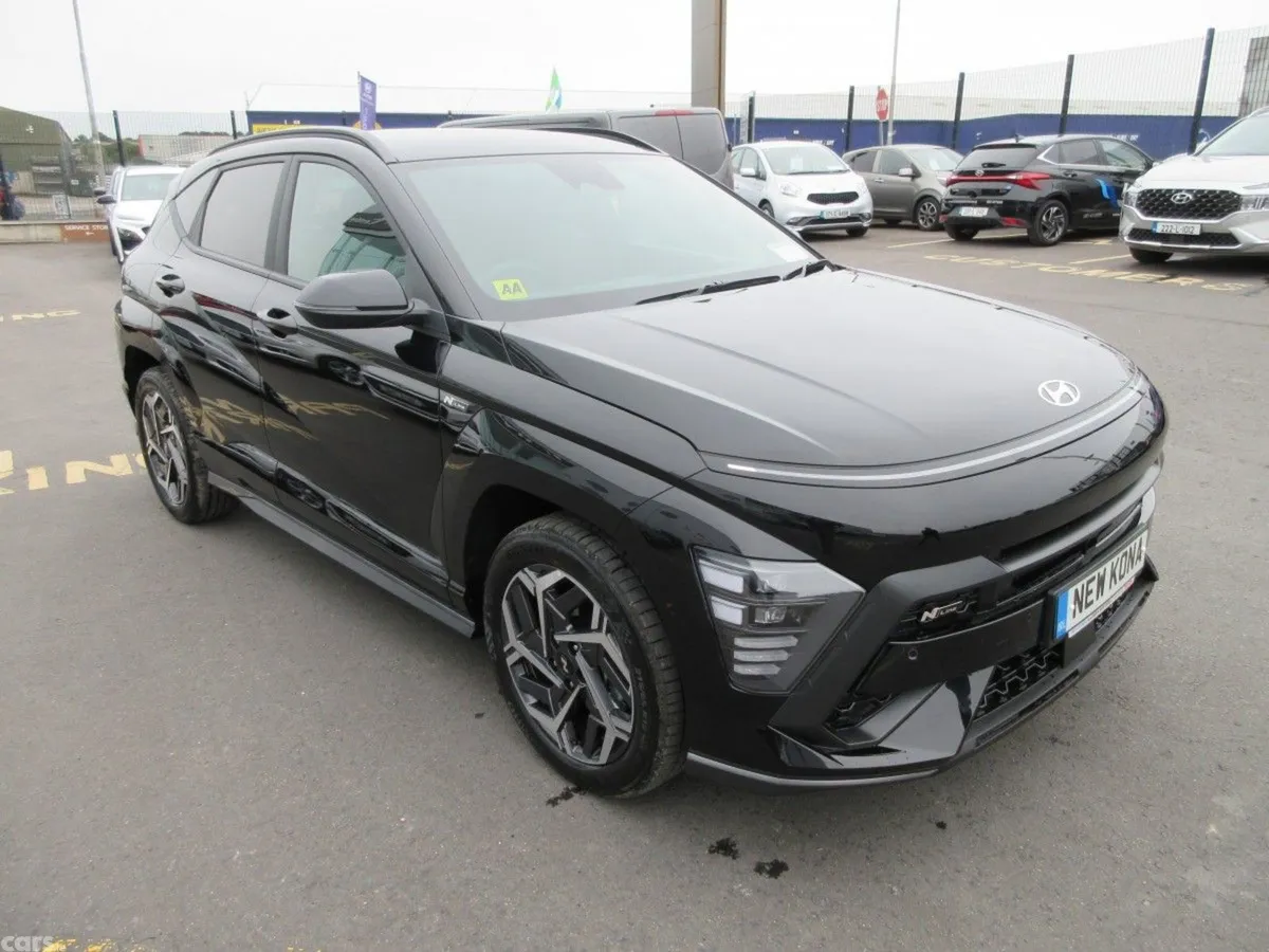 Hyundai KONA Hatchback, Petrol, 2025, Black