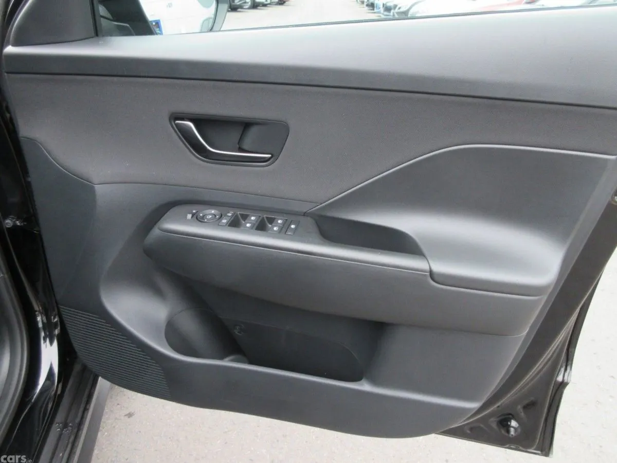 Hyundai KONA Hatchback, Petrol, 2025, Black