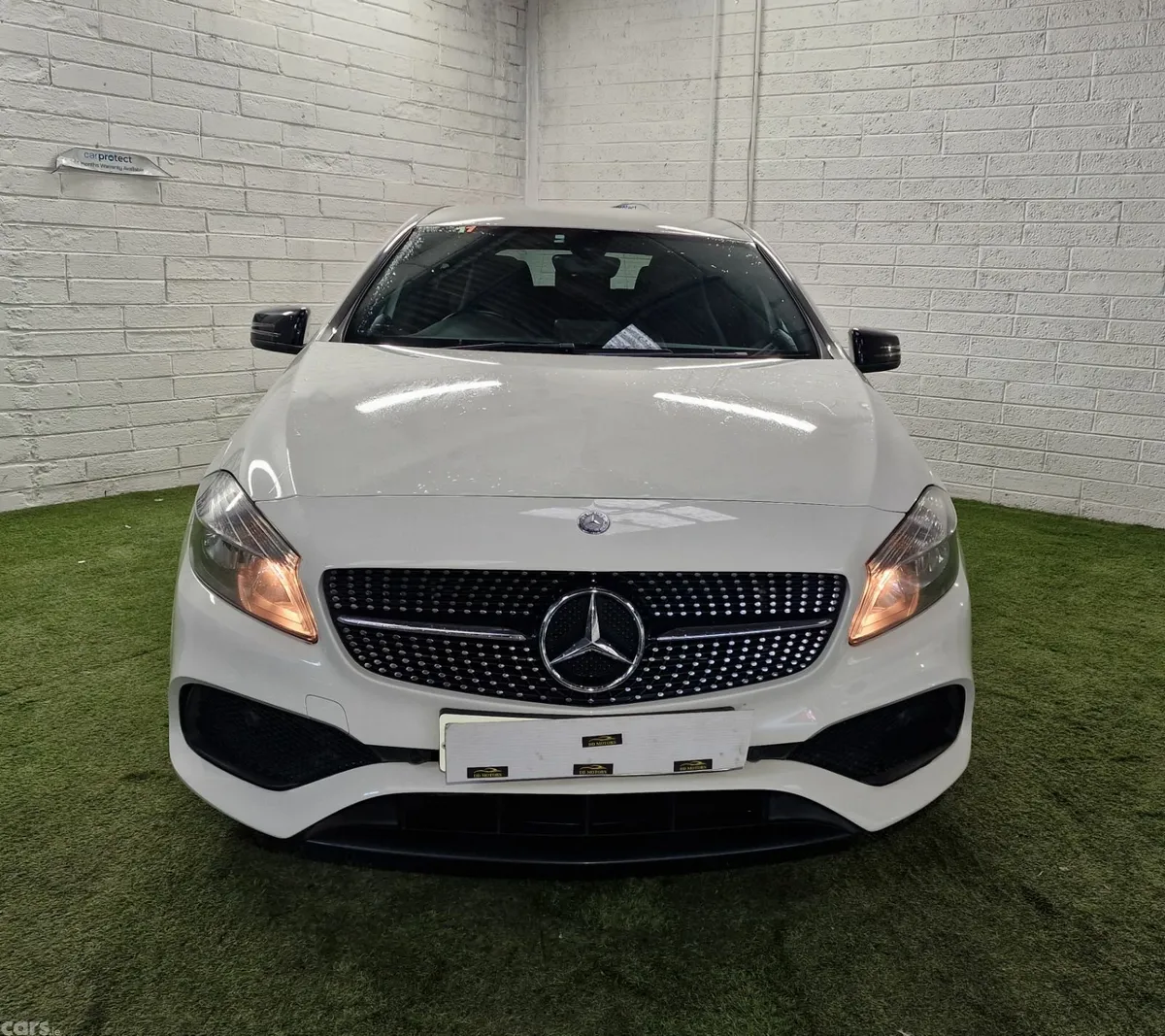 Mercedes-Benz A-Class Hatchback, Petrol, 2016, White