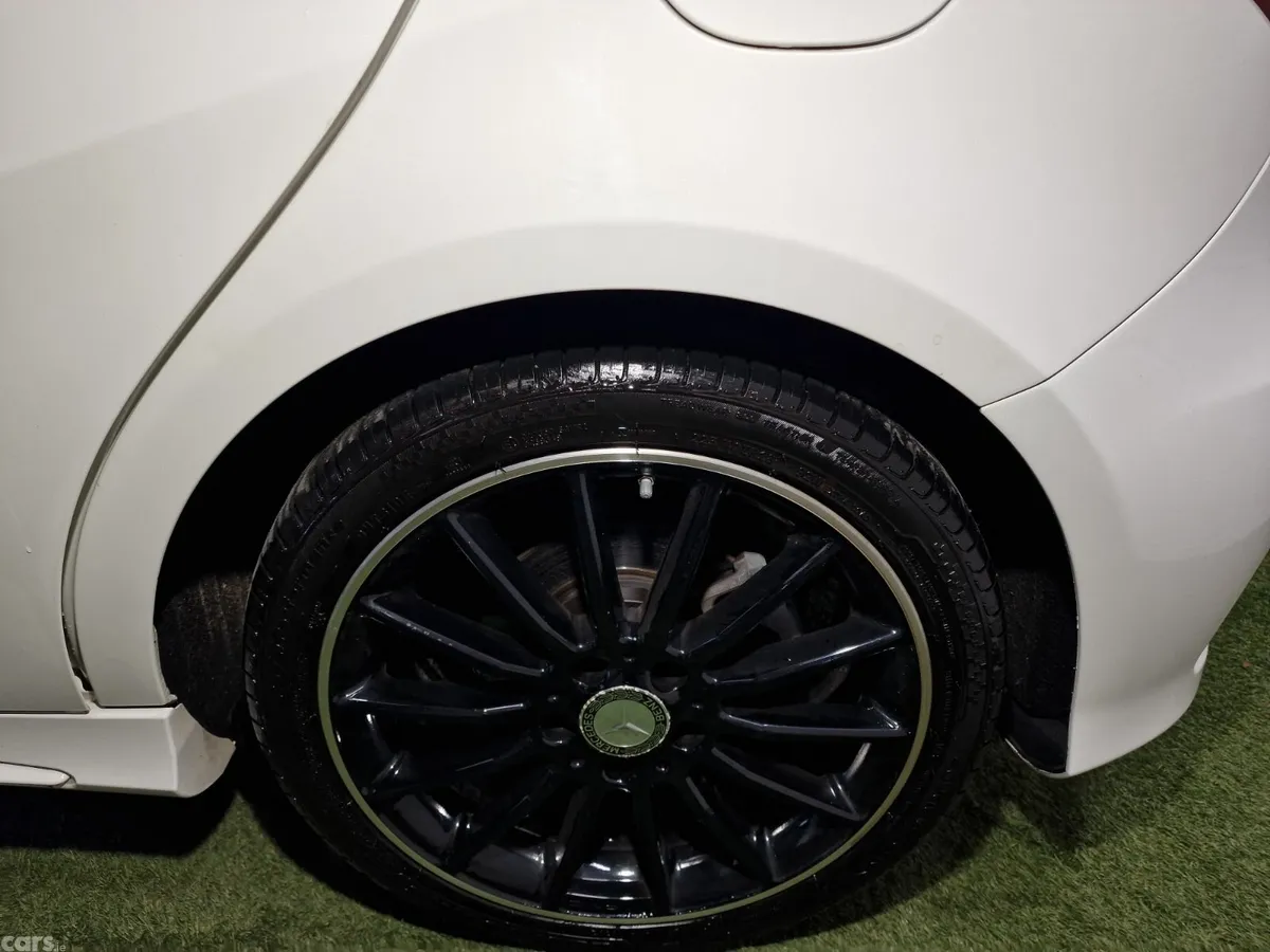 Mercedes-Benz A-Class Hatchback, Petrol, 2016, White