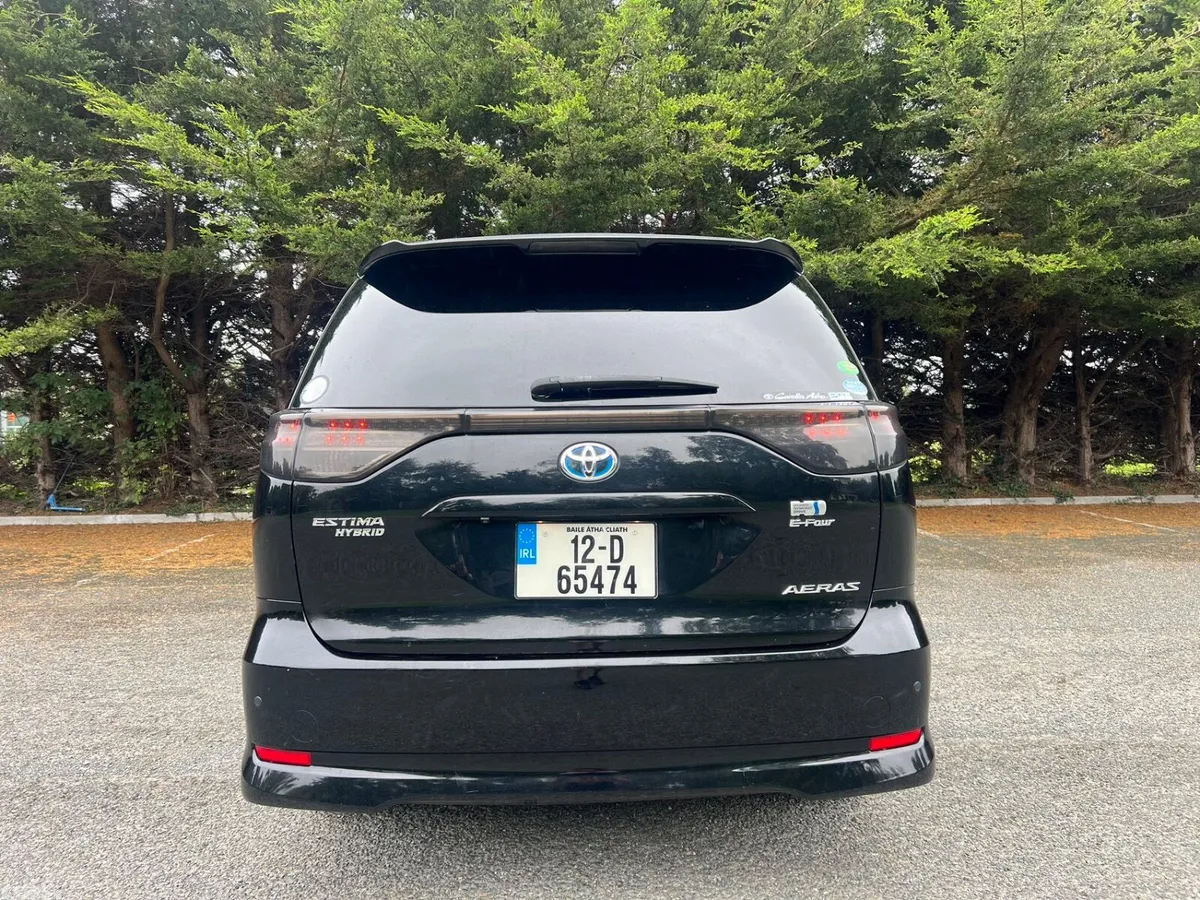 Toyota Estima MPV, Hybrid, 2012, Black