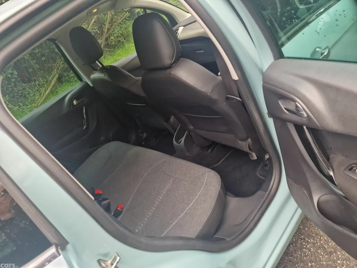 Citroen C3 Hatchback, Petrol, 2016, Blue