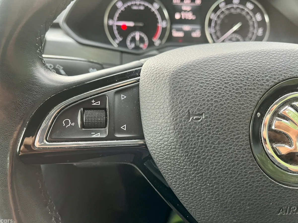 Skoda Superb Estate, Diesel, 2019, Grey
