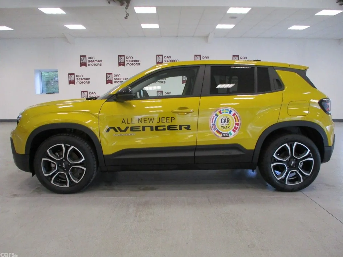 Jeep Avenger SUV, Petrol Hybrid, 2026, Yellow