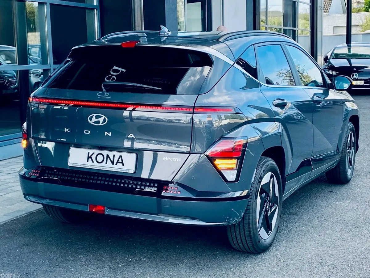 Hyundai KONA SUV, Electric, 2027, Grey