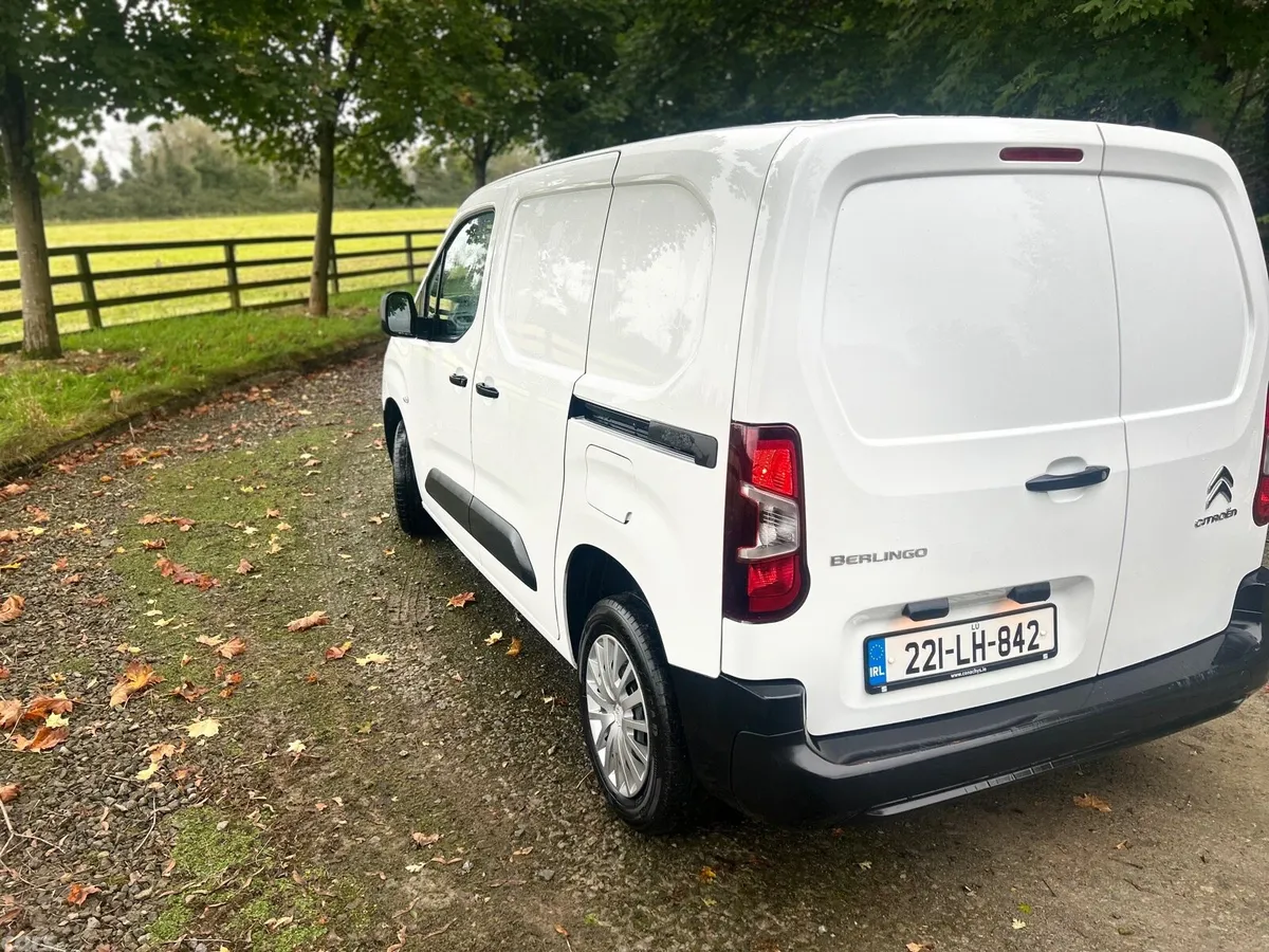 Citroen Berlingo MPV, Diesel, 2022, White