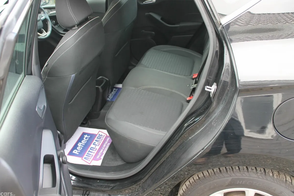 Ford Fiesta Hatchback, Petrol, 2020, Black