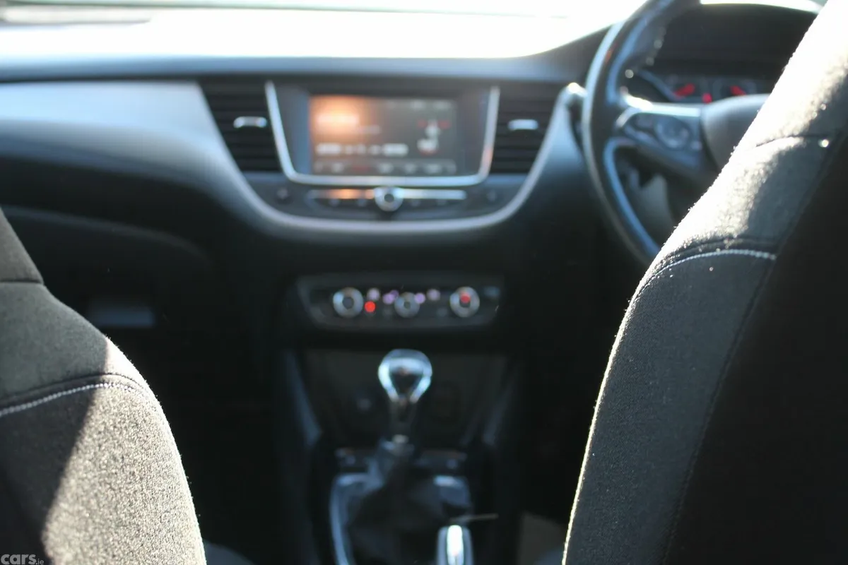 Opel Crossland X SUV, Petrol, 2018, Black