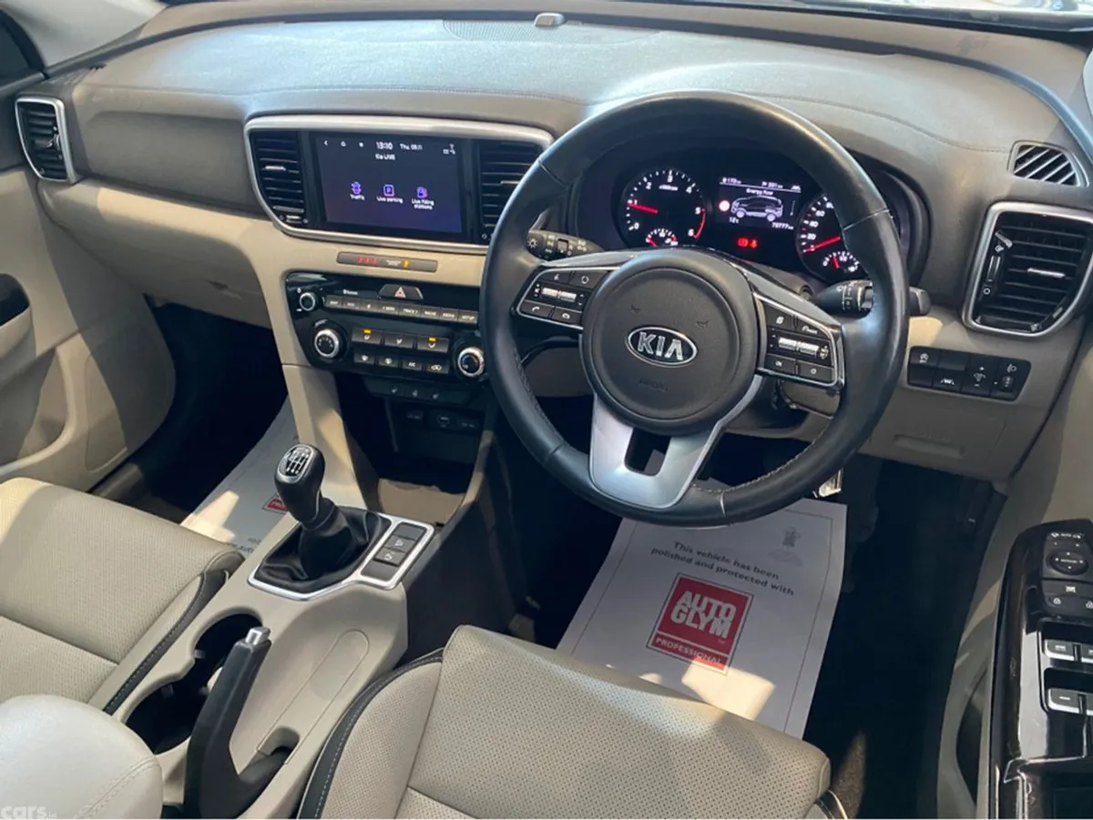 Kia Sportage SUV, Diesel Hybrid, 2021, Grey