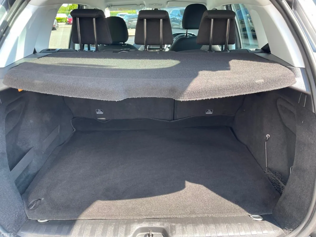 Peugeot 2008 SUV, Diesel, 2016, Grey