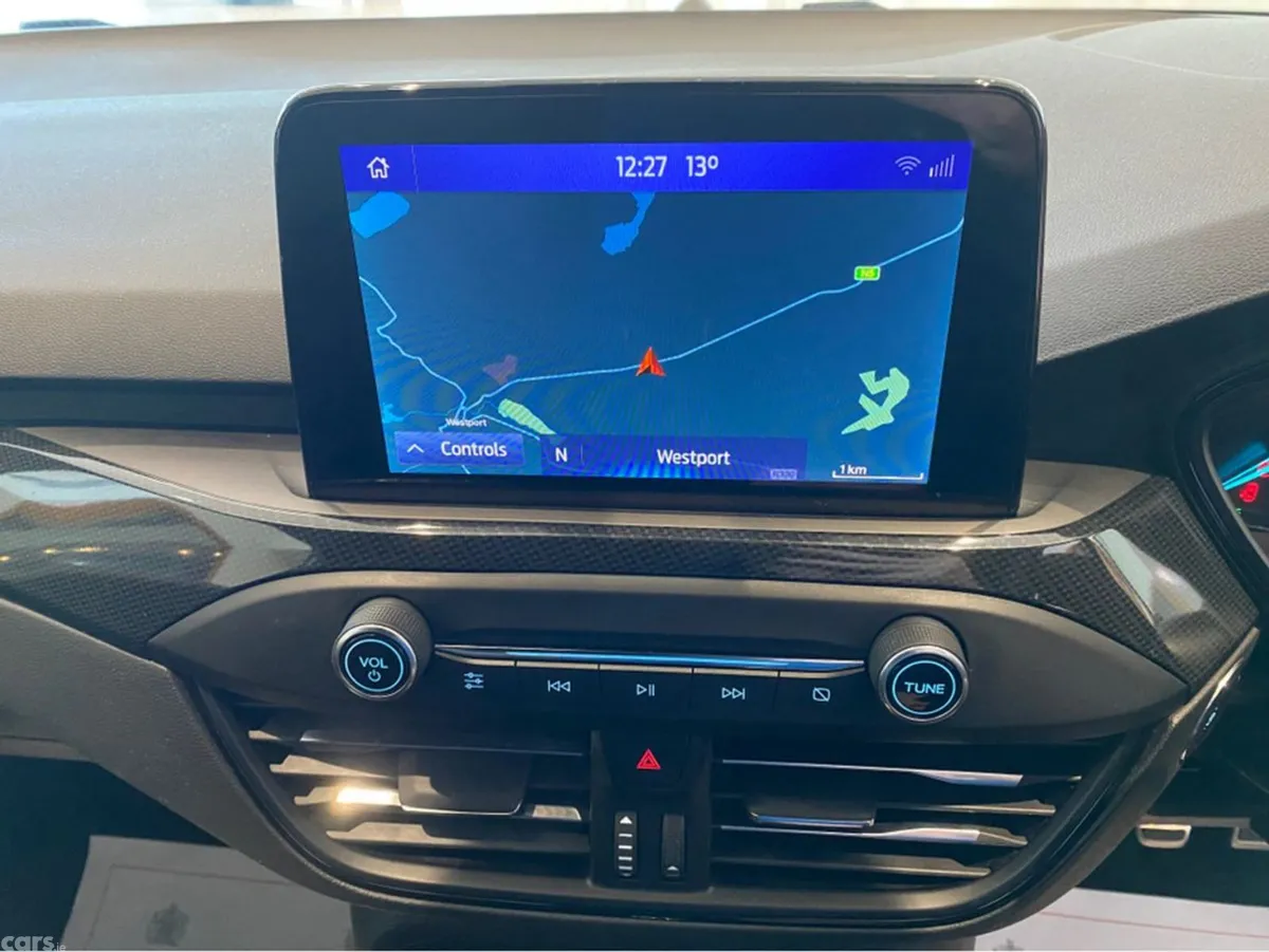 Ford Focus Hatchback, Diesel, 2021, Grey