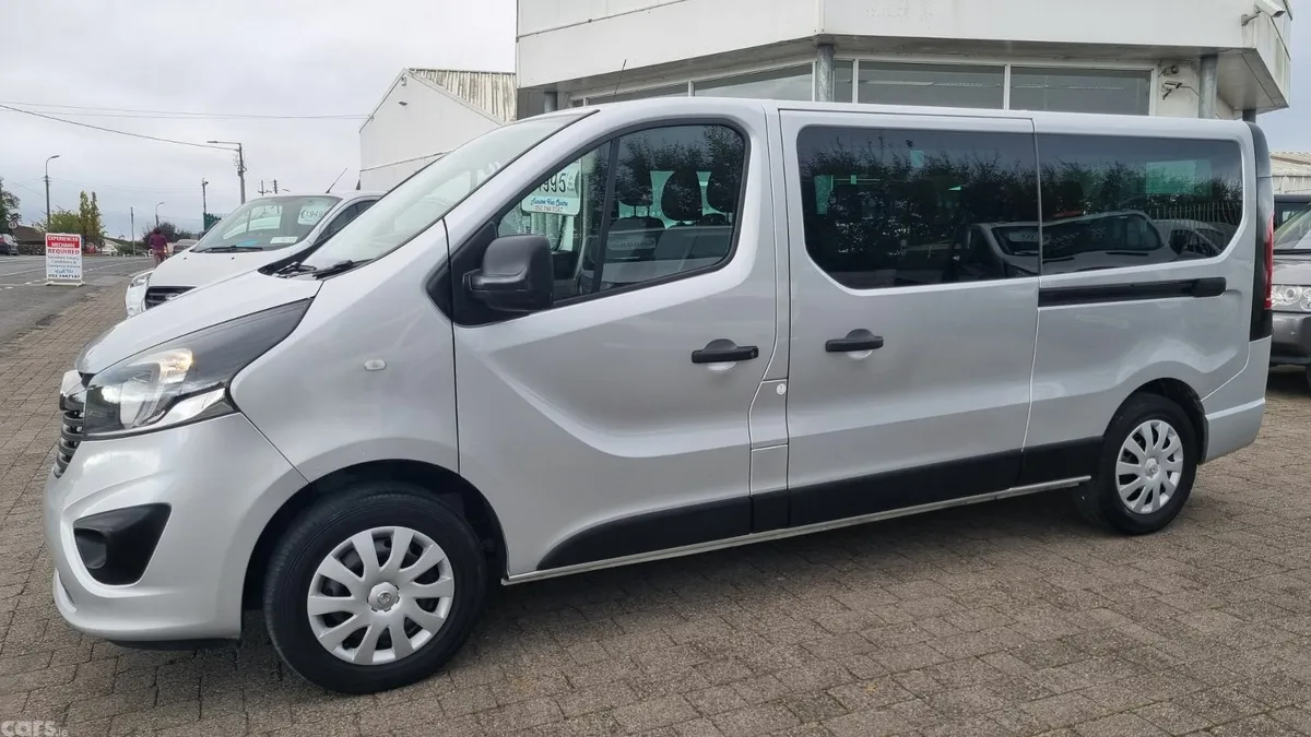 Ford Tourneo MPV, Diesel, 2020, Black