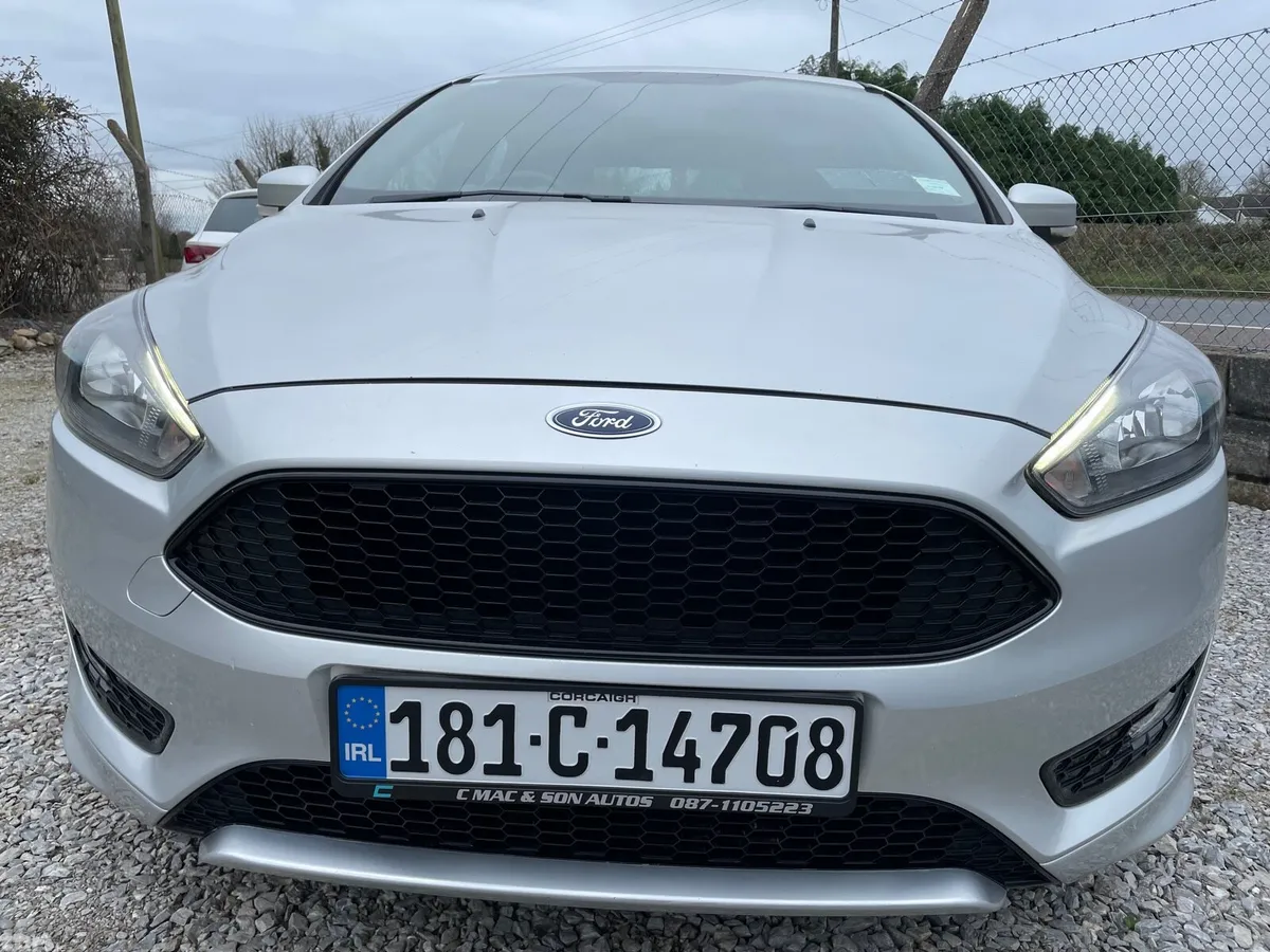 Ford Focus Hatchback, Petrol, 2018, Silver