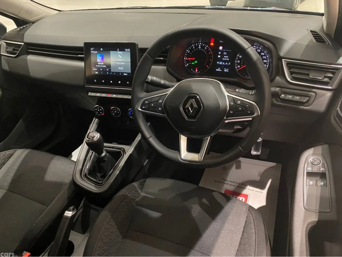 Renault Clio Hatchback, Petrol, 2022, Grey