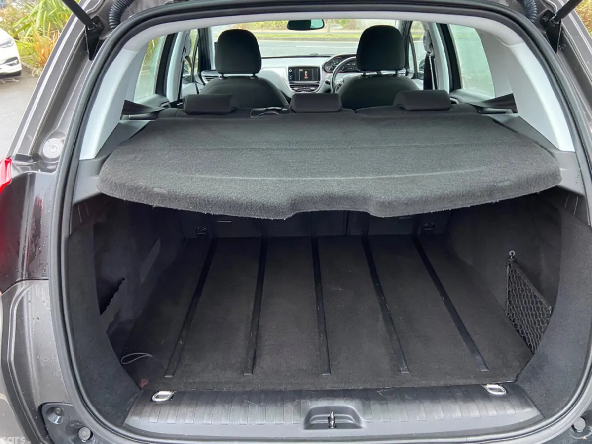 Peugeot 2008 SUV, Diesel, 2015, Grey