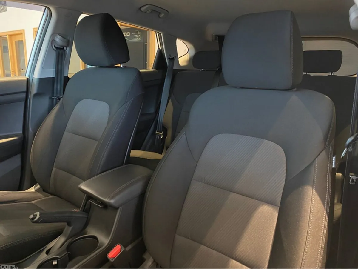 Hyundai Tucson MPV, Diesel, 2019, Grey
