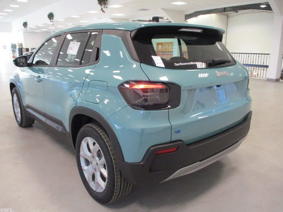 Jeep Avenger SUV, Electric, 2026, Green