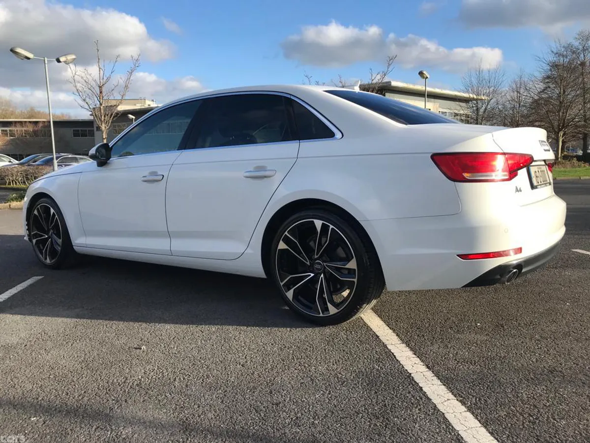 Audi A4 Saloon, Diesel, 2018, White
