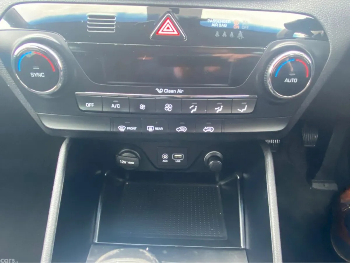 Hyundai Tucson MPV, Diesel, 2016, White