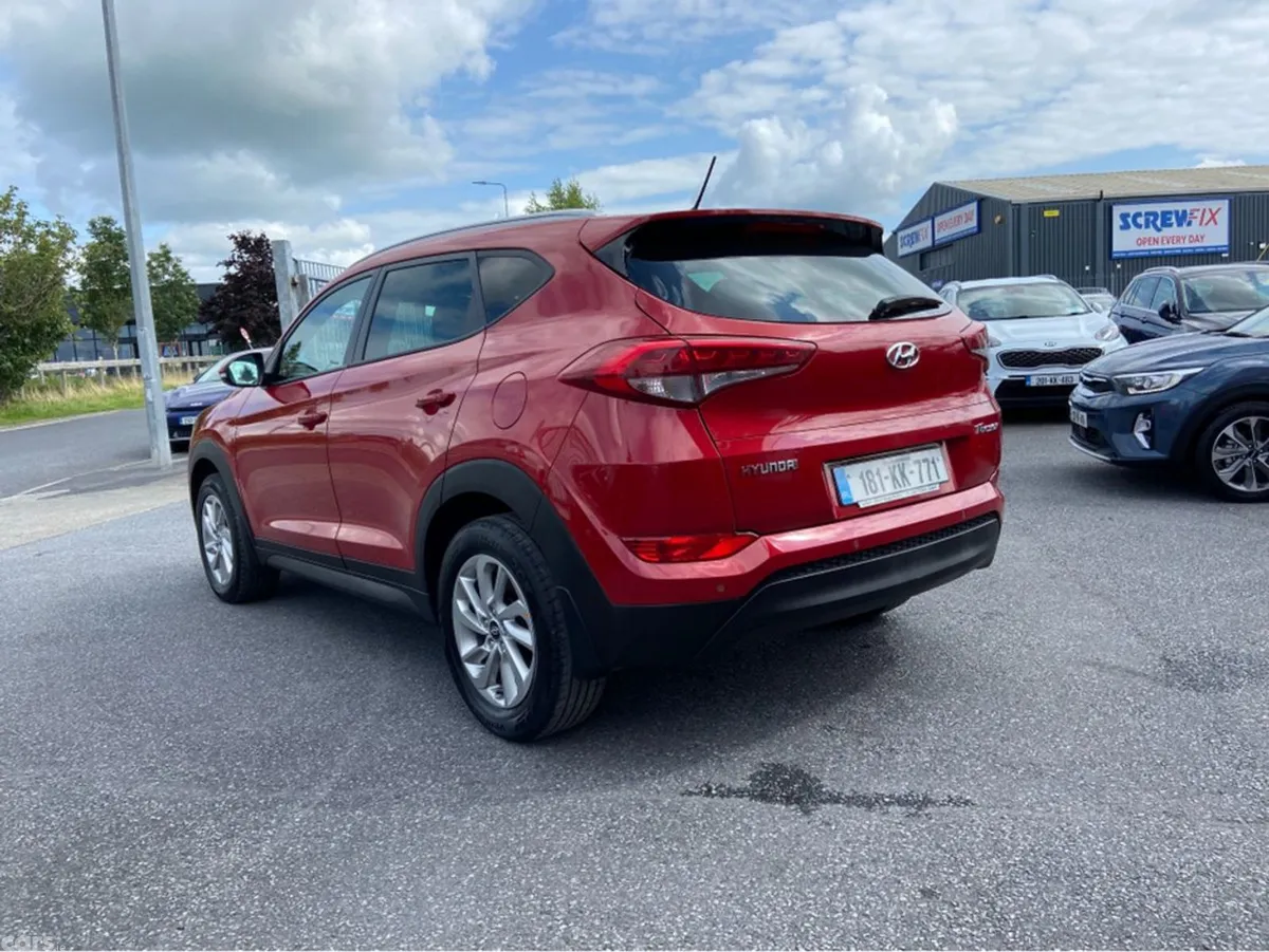 Hyundai Tucson Estate, Diesel, 2018, Red