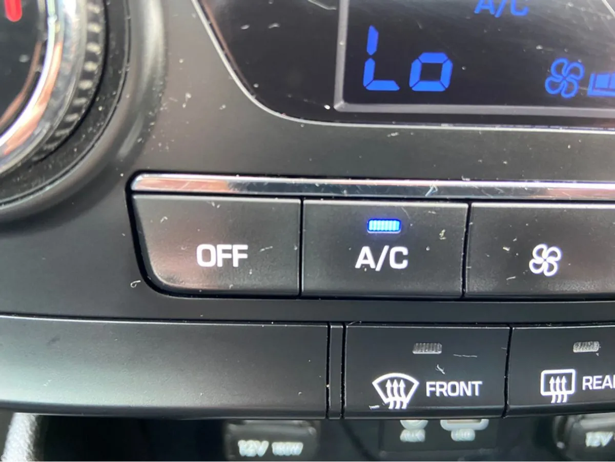 Hyundai Tucson Estate, Diesel, 2018, Red