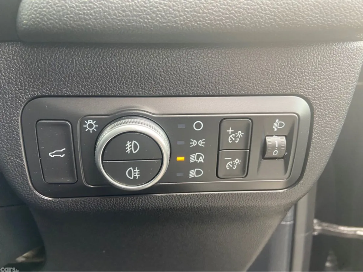 Ford Kuga MPV, Diesel, 2020, Black