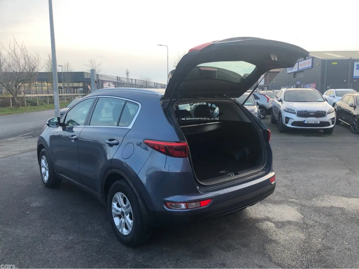 Kia Sportage MPV, Diesel, 2017, Blue
