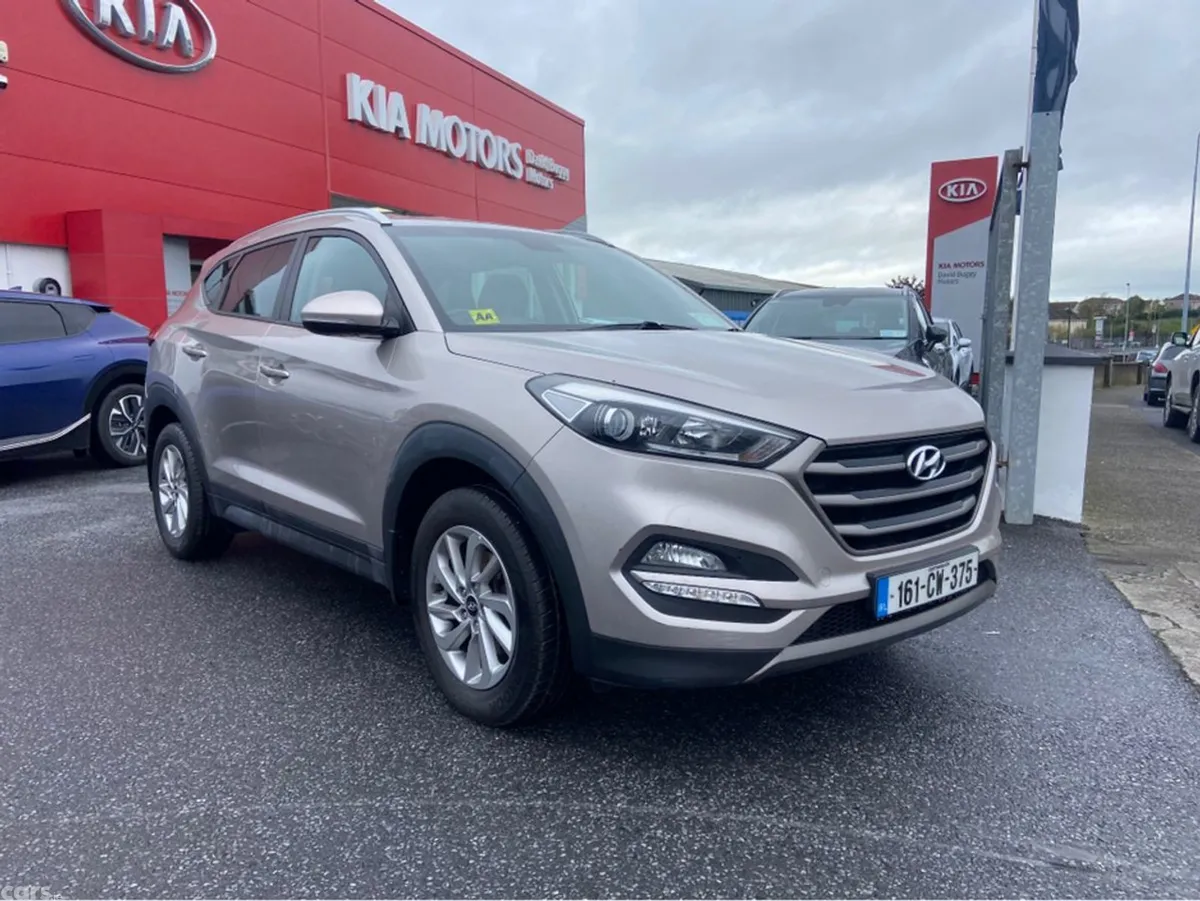 Hyundai Tucson MPV, Diesel, 2016, White