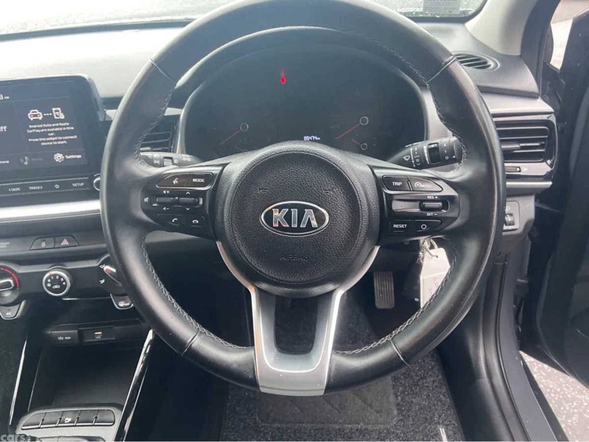 Kia Stonic Estate, Petrol, 2021, Grey