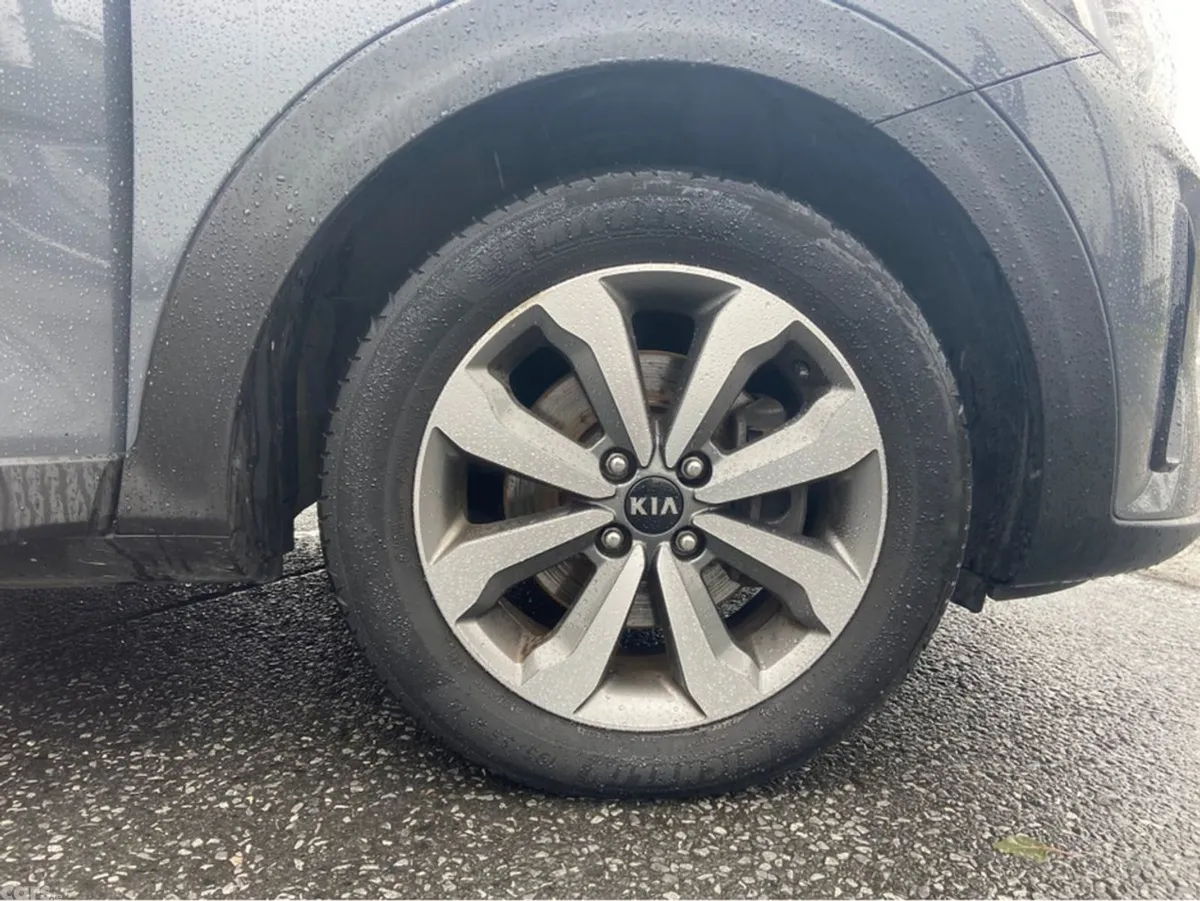 Kia Stonic Estate, Petrol, 2021, Grey