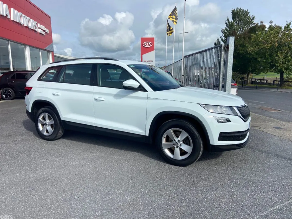 Skoda Kodiaq Estate, Petrol, 2018, White
