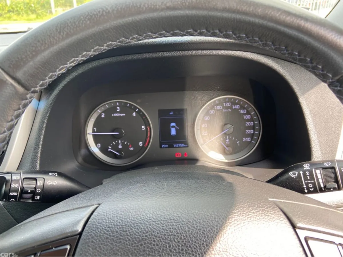 Hyundai Tucson Estate, Diesel, 2018, Red