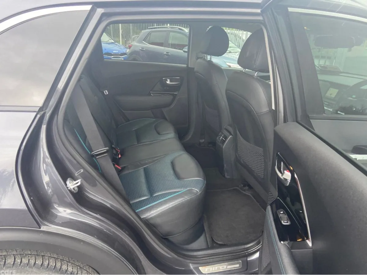 Kia e-Niro Estate, Electric, 2020, Grey