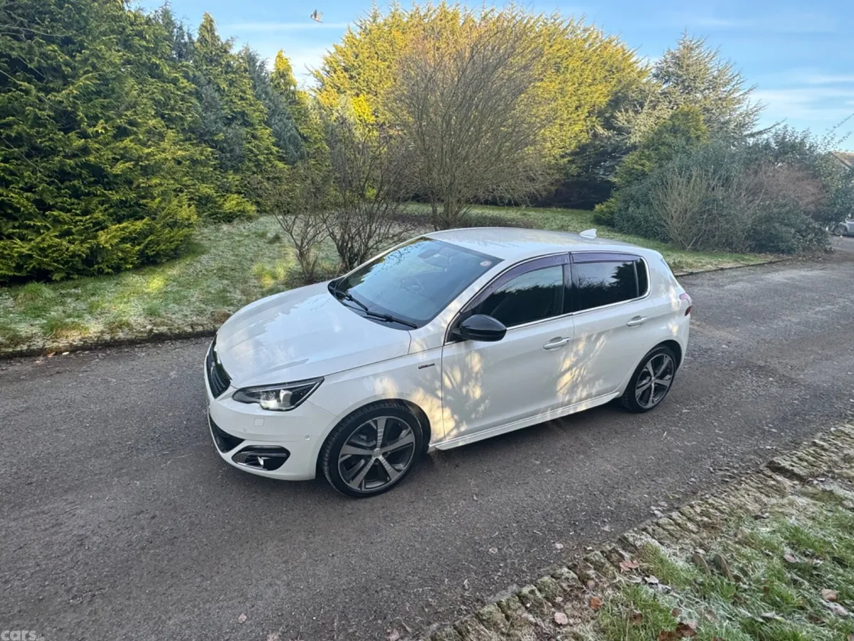 Peugeot 308 Hatchback, Petrol, 2016, White
