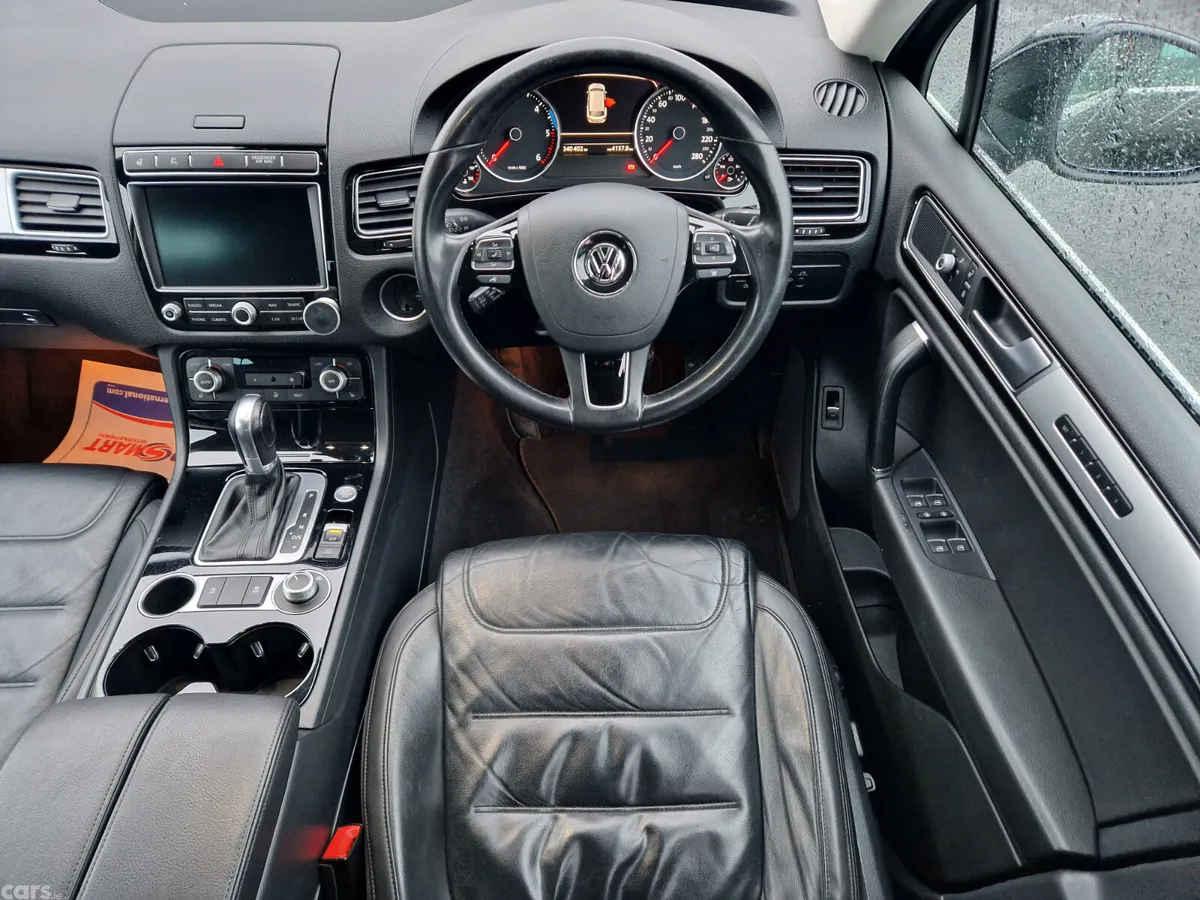 Volkswagen Touareg SUV, Diesel, 2016, Black