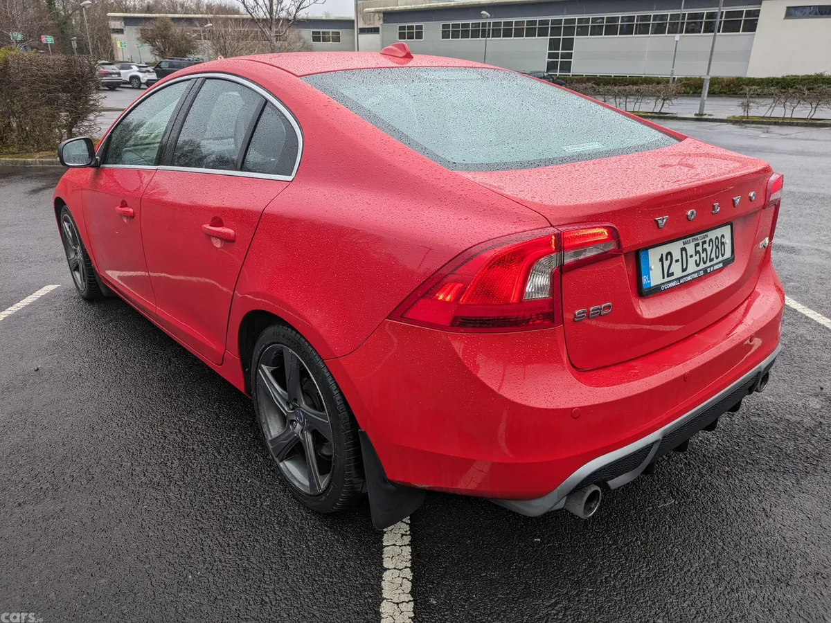Volvo S60 Saloon, Diesel, 2012, Red