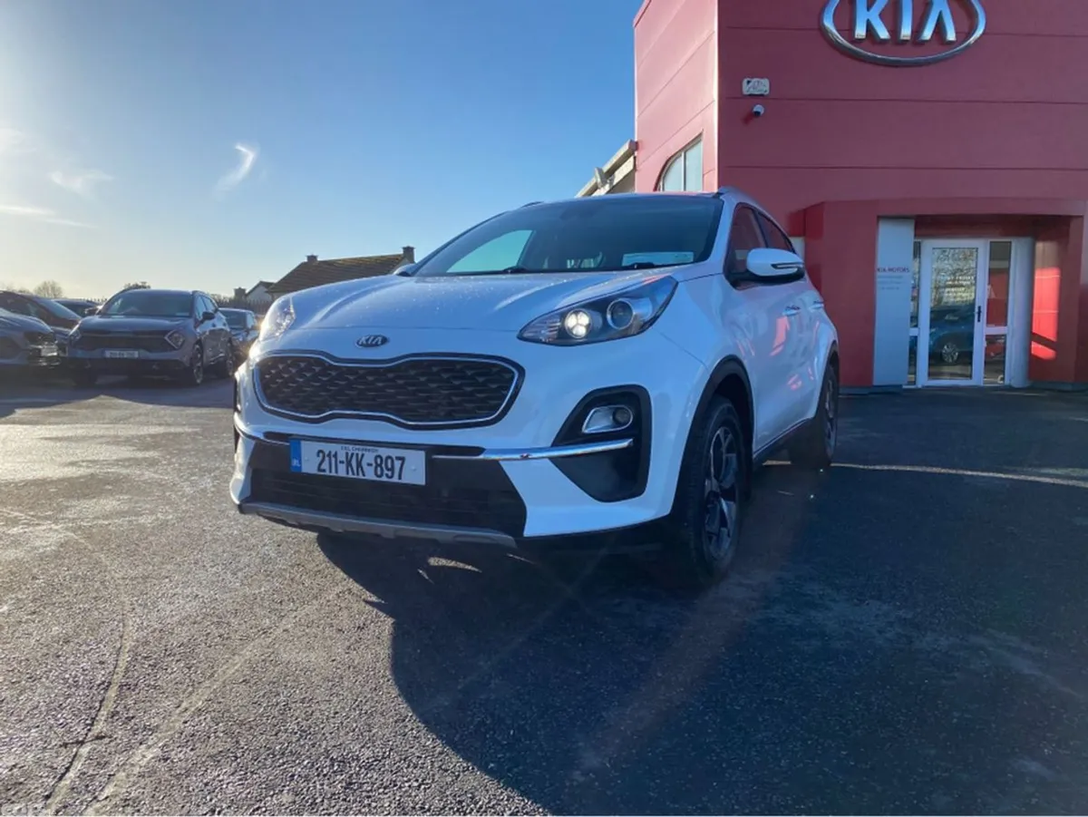 Kia Sportage MPV, Diesel Hybrid, 2021, White