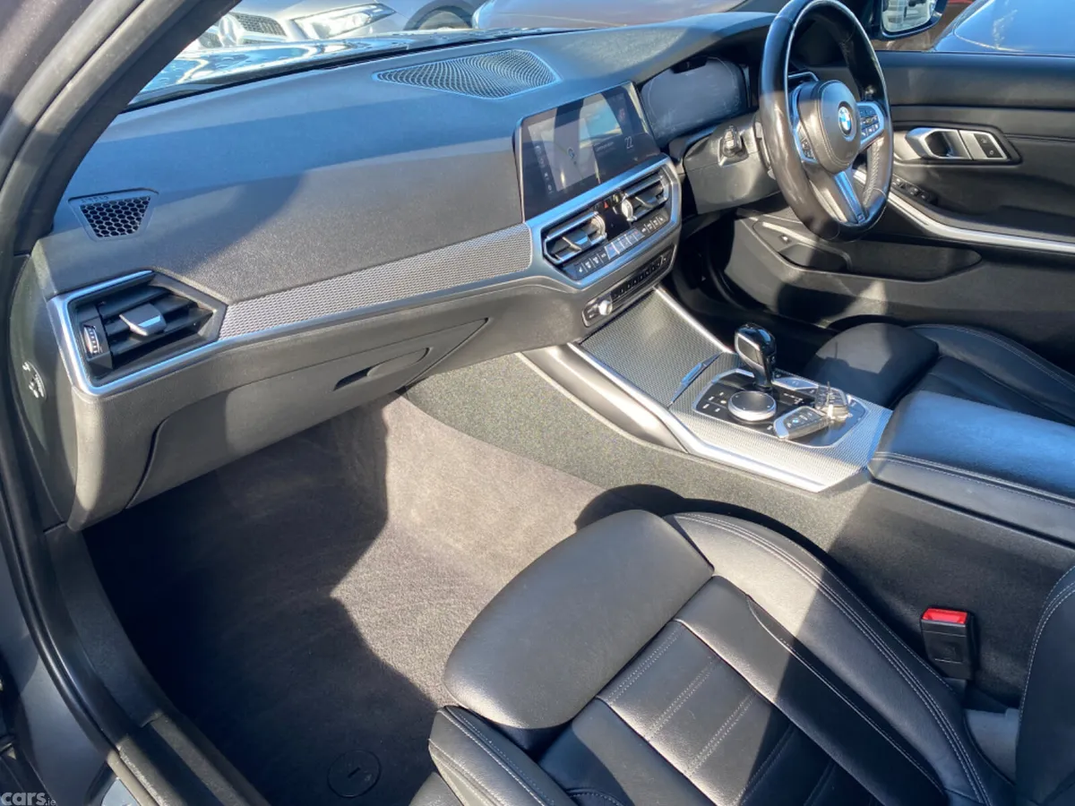 BMW 3-Series Saloon, Petrol Plug-in Hybrid, 2021, Grey