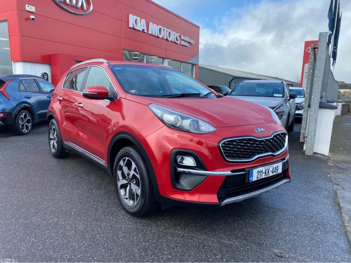 Kia Sportage MPV, Diesel, 2021, Red