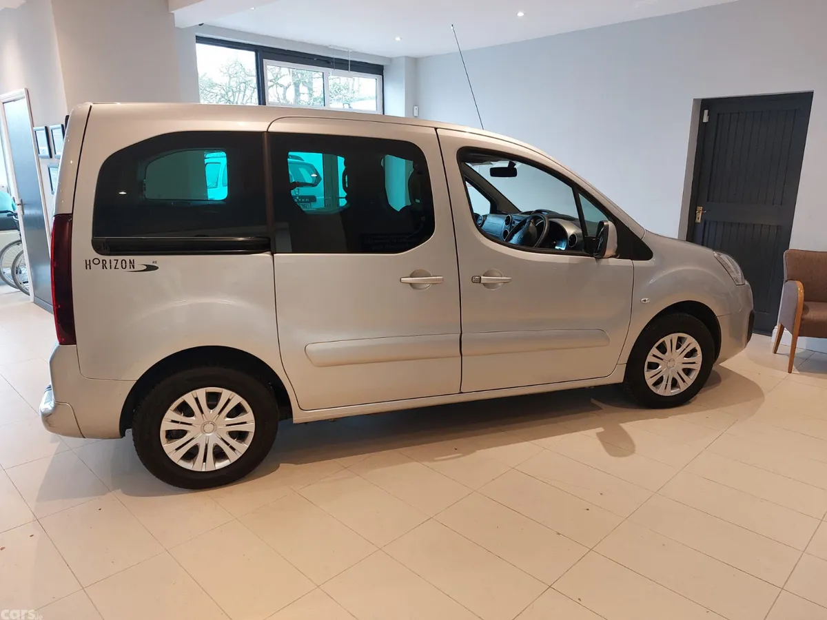 Peugeot Partner MPV, Diesel, 2017, Silver