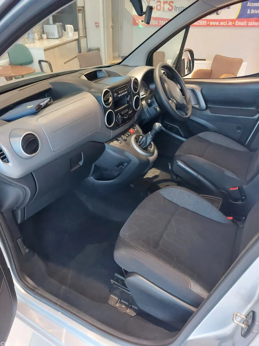 Peugeot Partner MPV, Diesel, 2017, Silver
