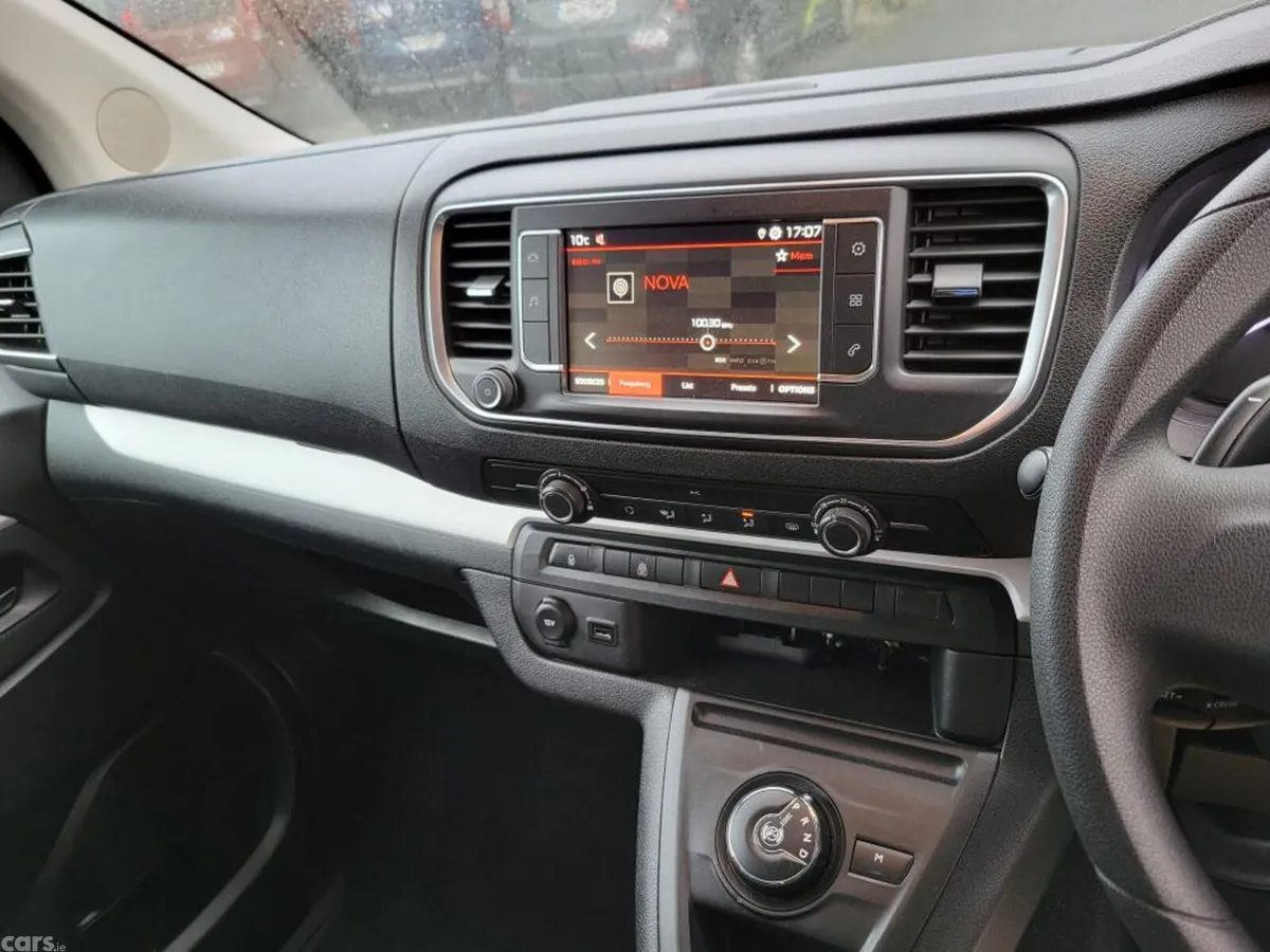 Citroen Spacetourer MPV, Diesel, 2022, Grey