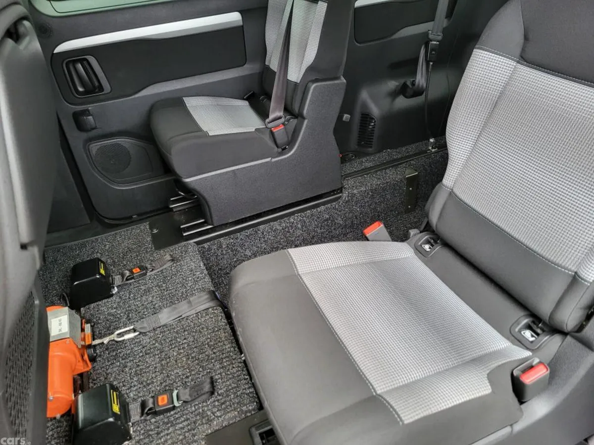 Citroen Spacetourer MPV, Diesel, 2022, Grey